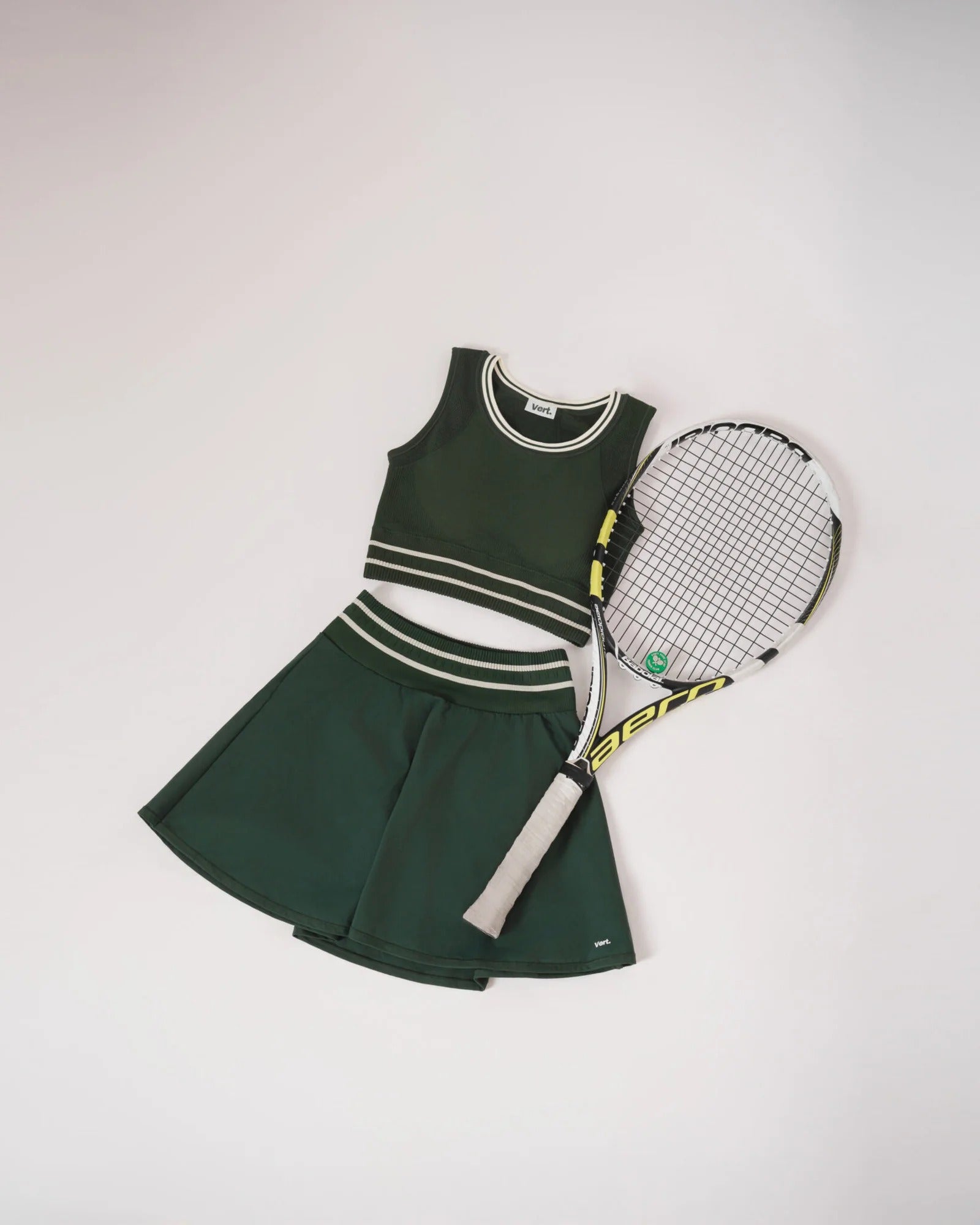 Ensemble Aryna Rétro Tennis & Padel – Crème douce – Brassière Rembourrée + Jupe