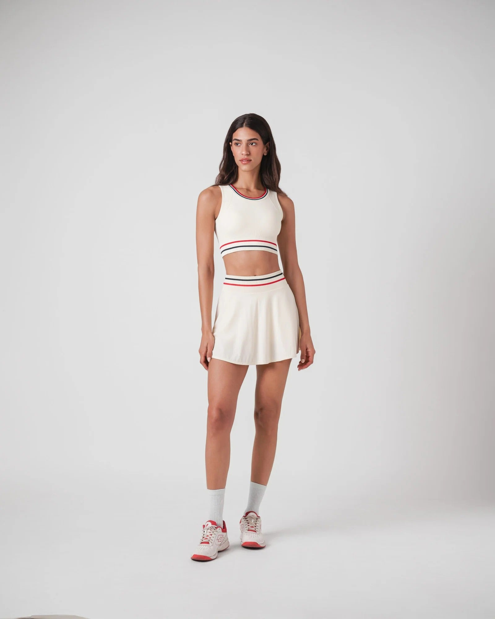 Ensemble Aryna Rétro Tennis & Padel – Crème douce – Brassière Rembourrée + Jupe