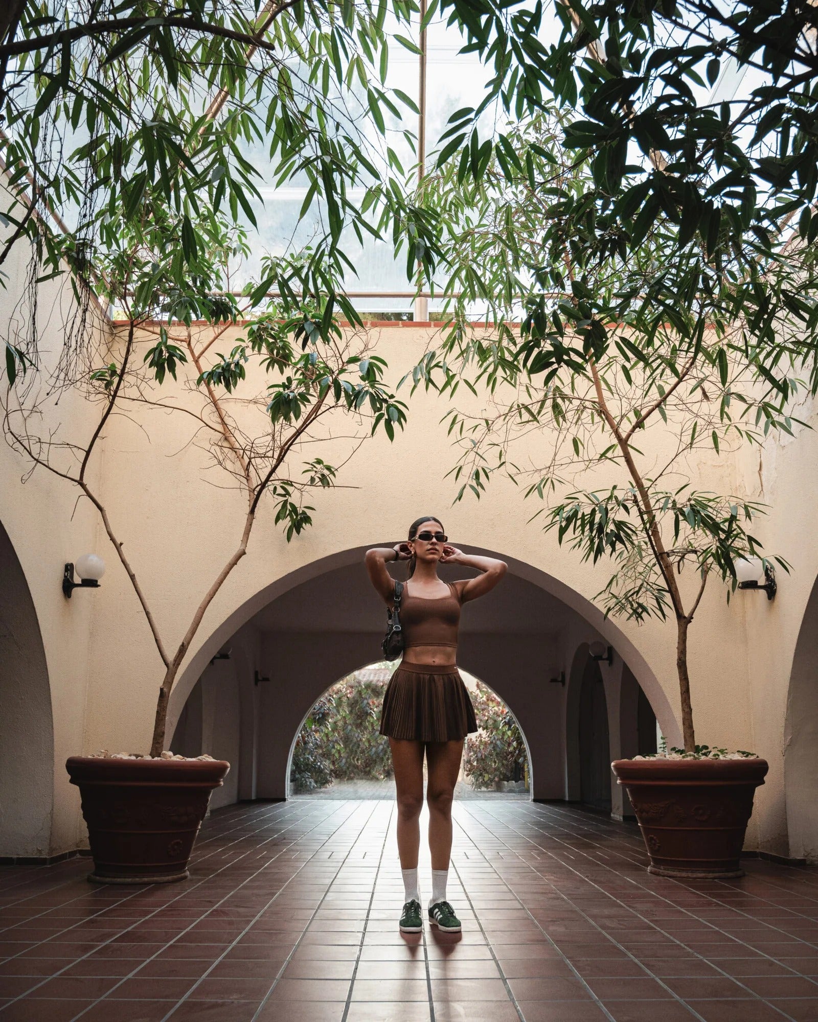 Ensemble Serena Tennis & Padel – Marron – Brassière crop top rembourrée + Jupe